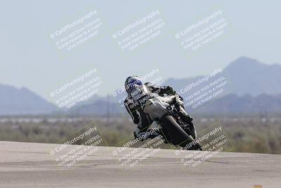 media/Oct-04-2025-CVMA (Sat) [[408bcdd6e4]]/Race 7- Formula 40 MW and LW/